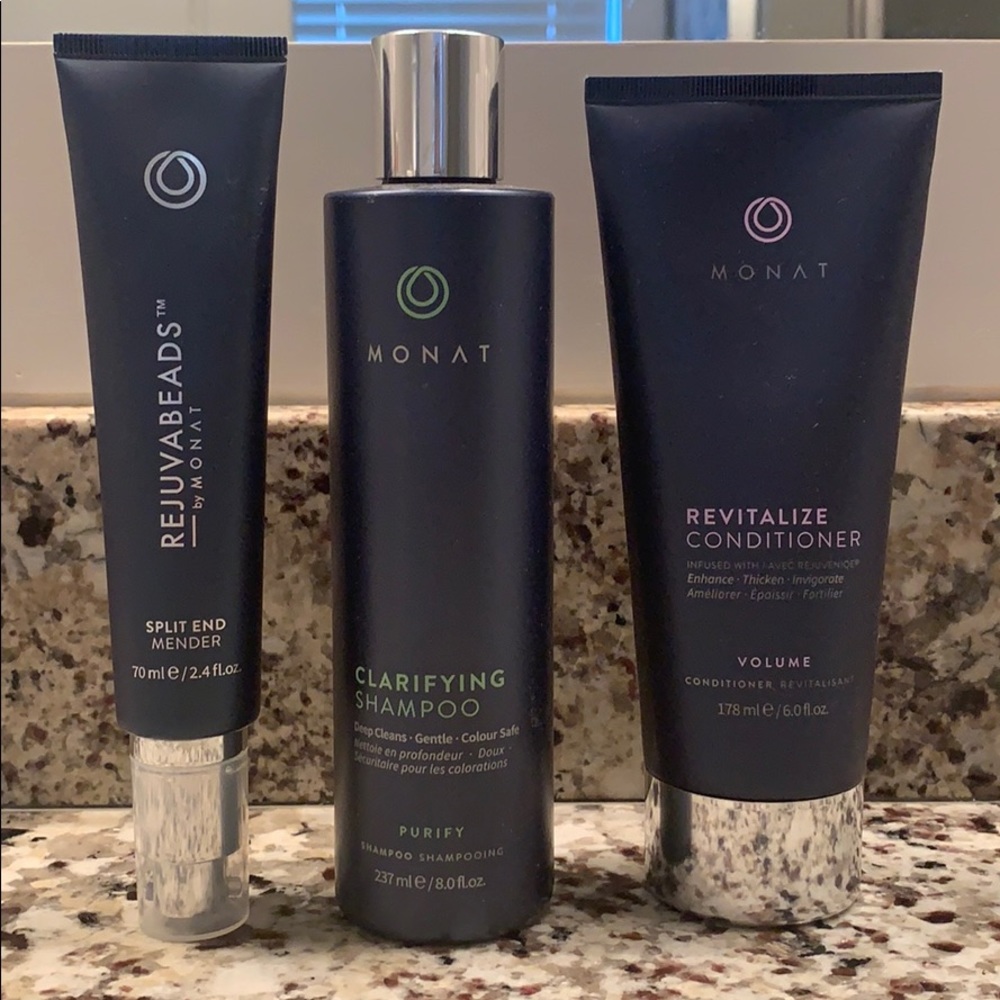 BRAND NEW! Monat Bundle